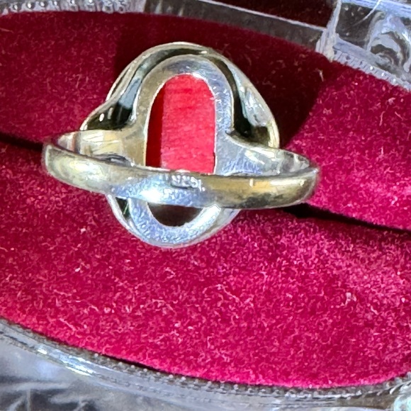 Vintage Marked Sterling Silver Ring with Red Coral Gemstone - size 6 1/4 - Picture 7 of 9